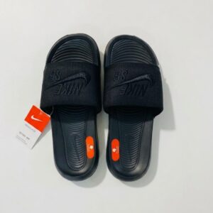 NIKE SB / LOGO